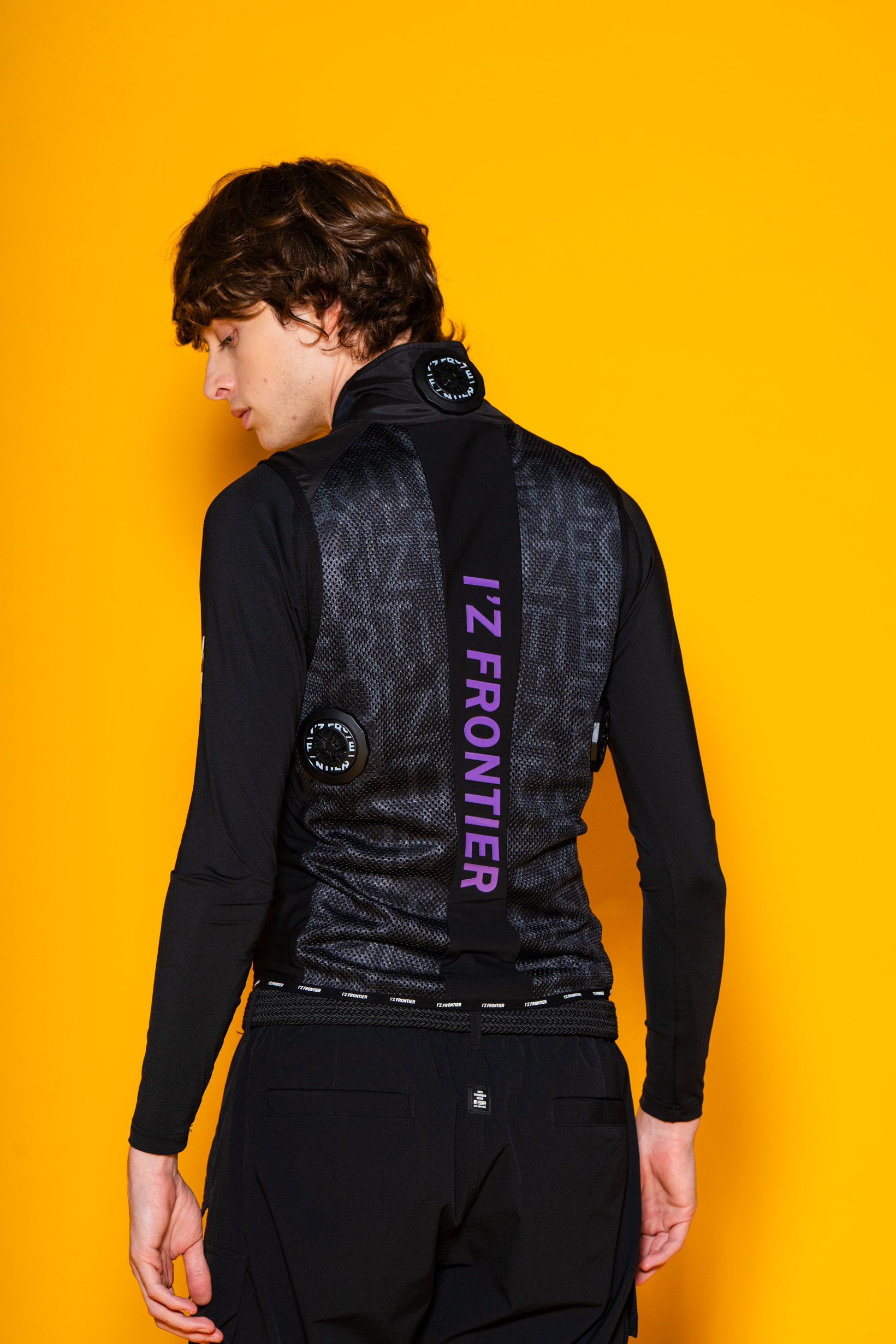 SPRING / SUMMER - アイズフロンティア