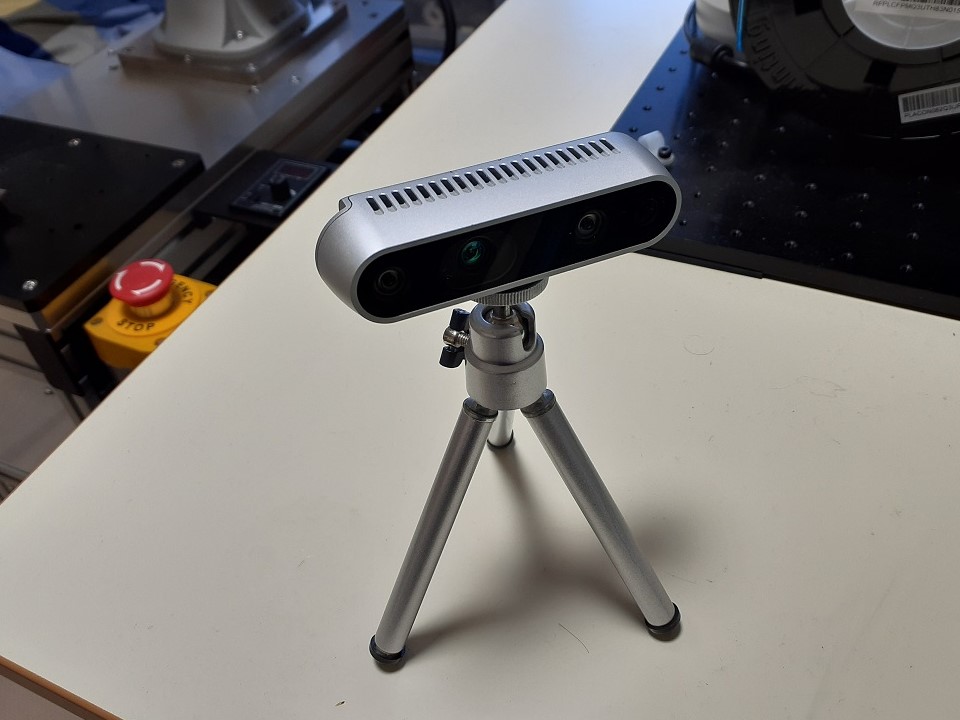 3DカメラIntel RealSense(D435)の評価 - イズミビジョンラボ合同会社