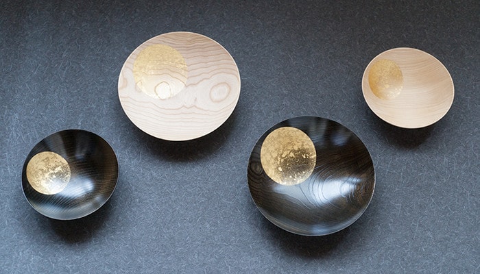 金箔の輝く高級漆器の皿・深皿 箔一 おぼろ月