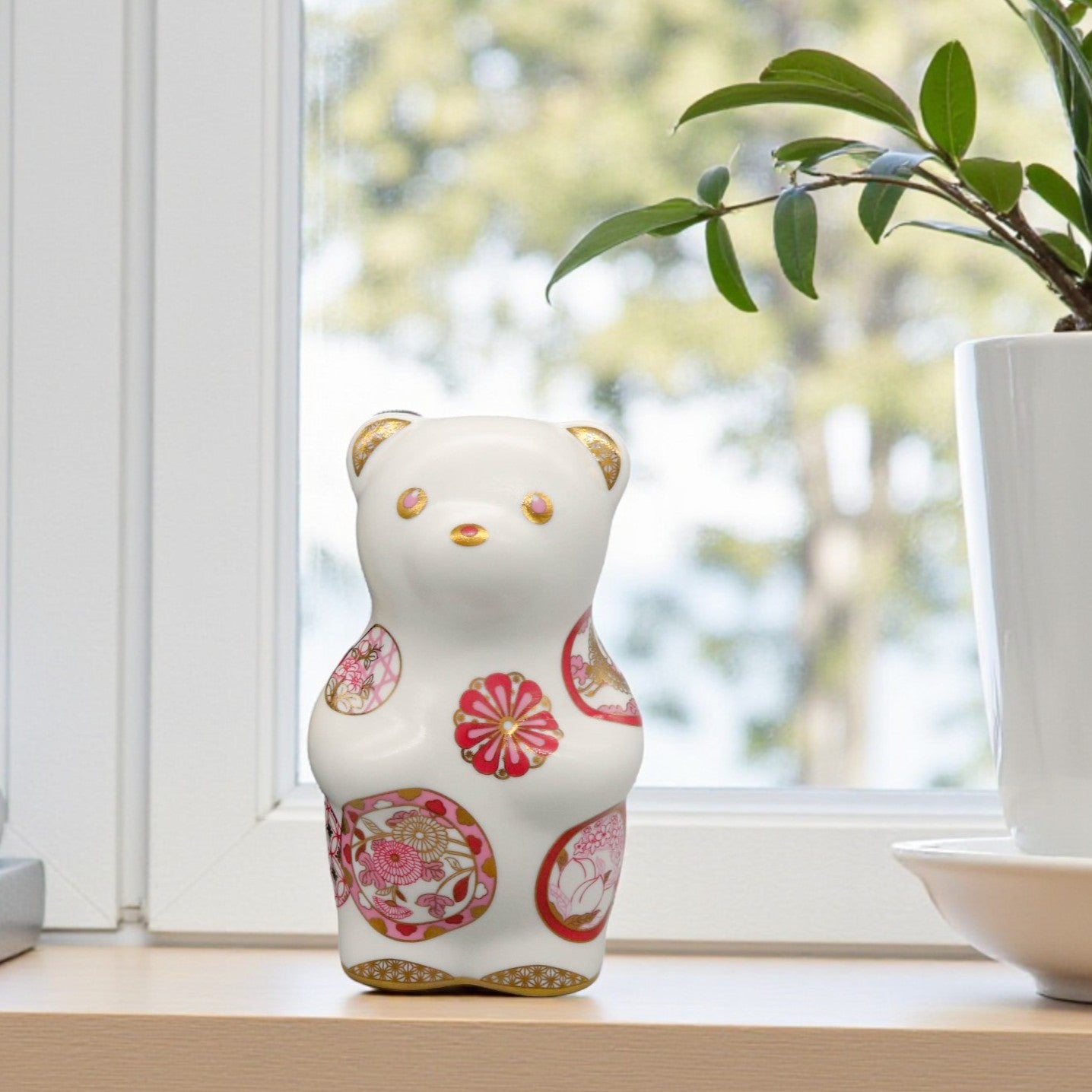 有田焼 置物 | momoco bear | 吉祥古伊万里 | JAPAN AUTUM