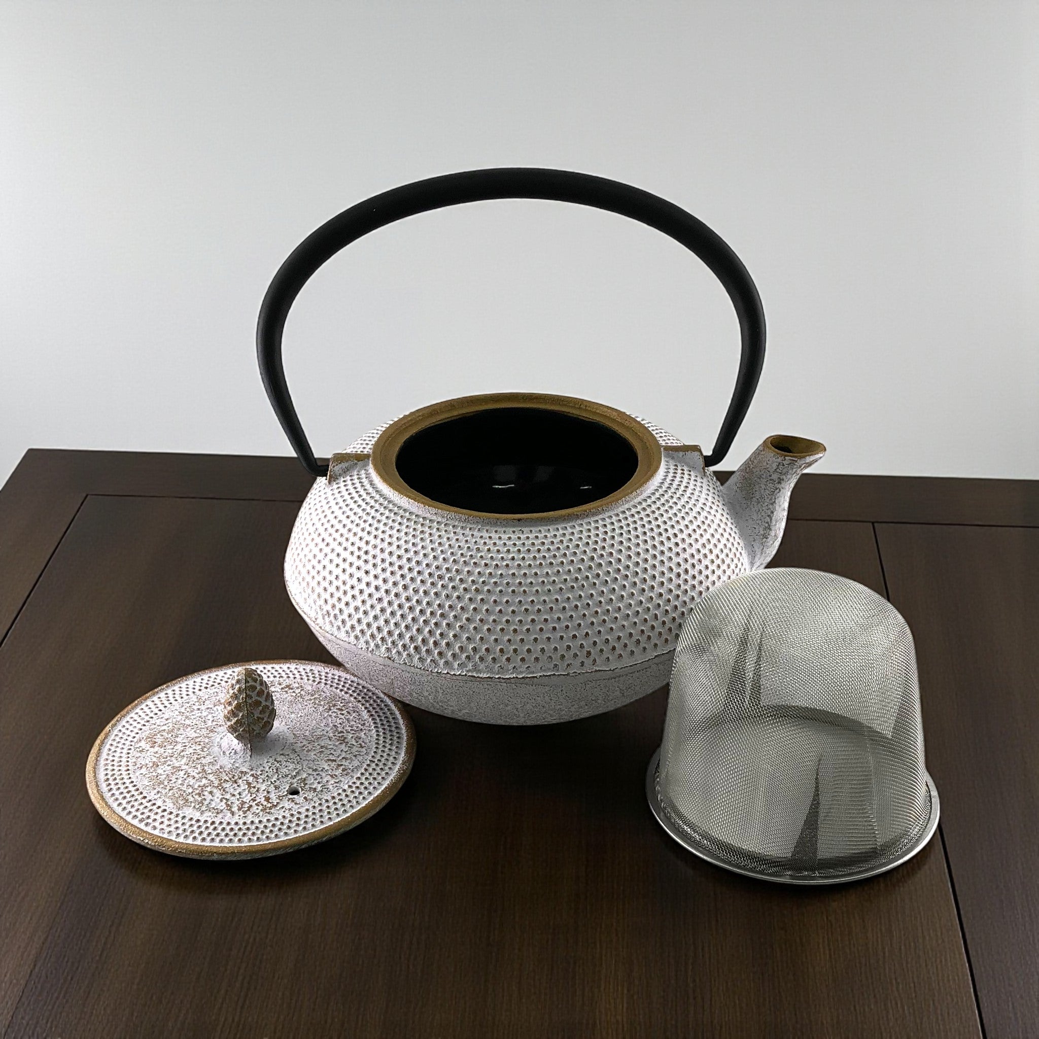 NT-LA-18.jpg?v=1760136182&