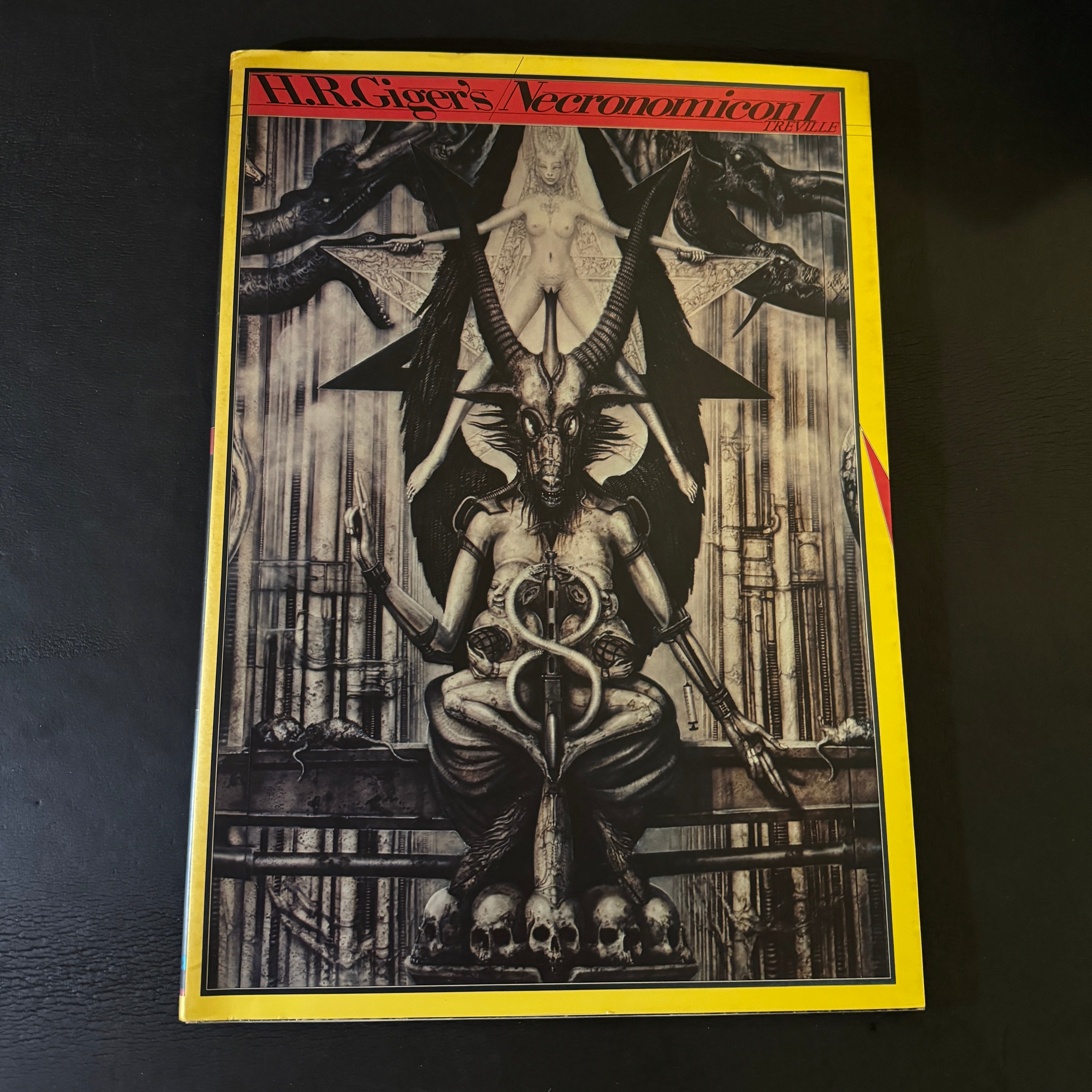 H.R.Giger's Necronomicon 1&2 (Japanese edition) – JAPANESE AVANT