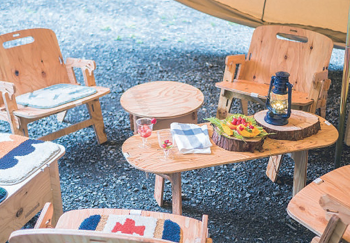 工具いらずの組み立て式チェア 「ヨカ （YOKA） パネルファニチャー