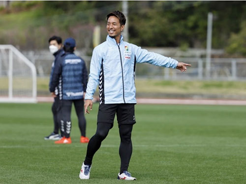 オフィシャルショップ「12JEF」 《早い者勝ち》hummelトレーニング