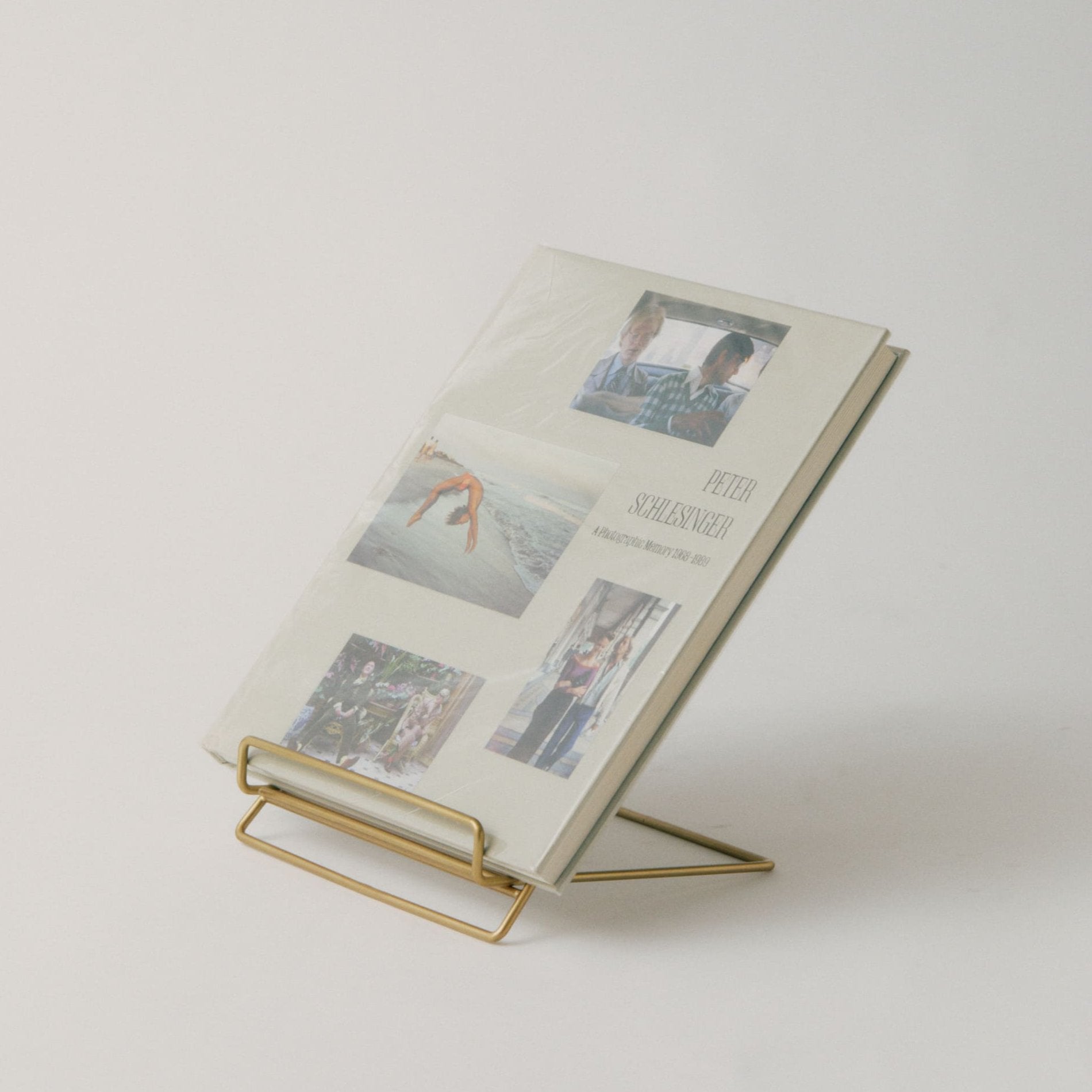 ブラスのブックスタンド – JINNAN HOUSE