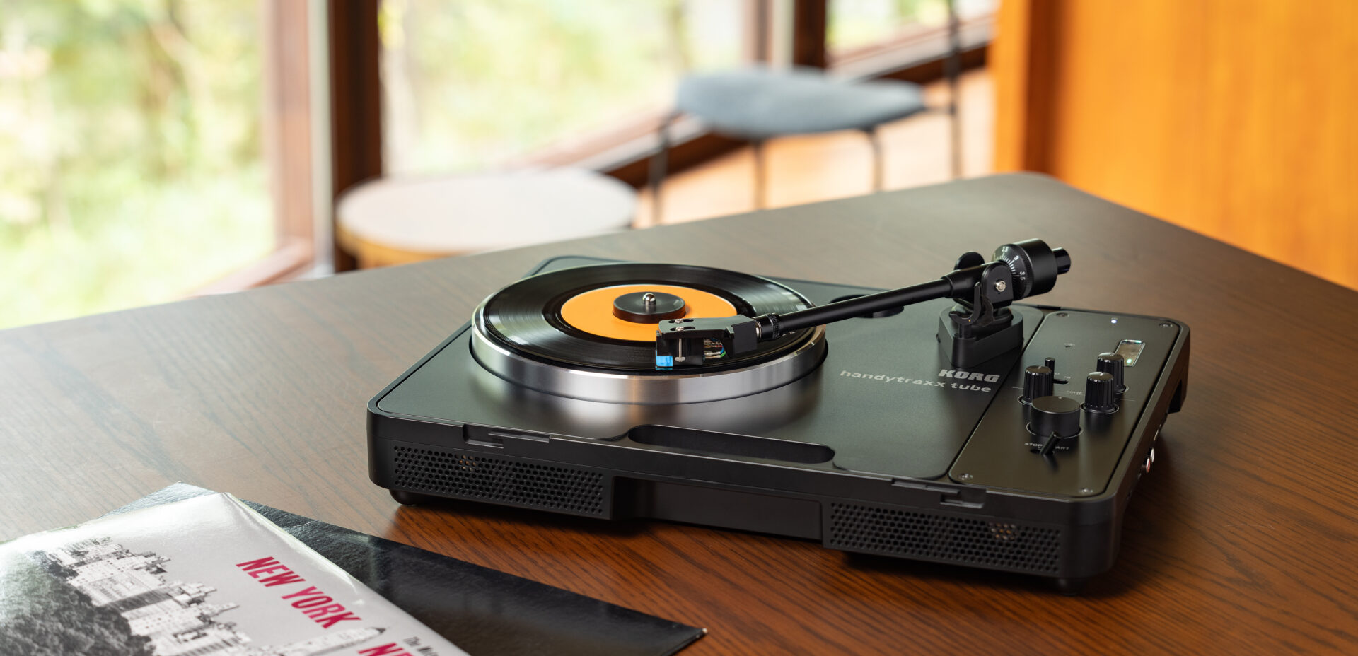 handytraxx tube PORTABLE RECORD PLAYER | JICO 日本精機宝石工業株式会社