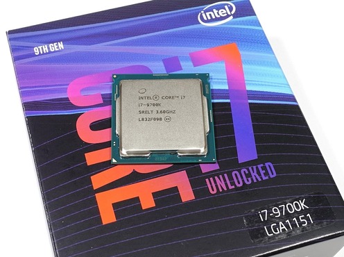 Intel Core i7 9700K」をレビュー。PCゲームプレイ専門ならCore i9