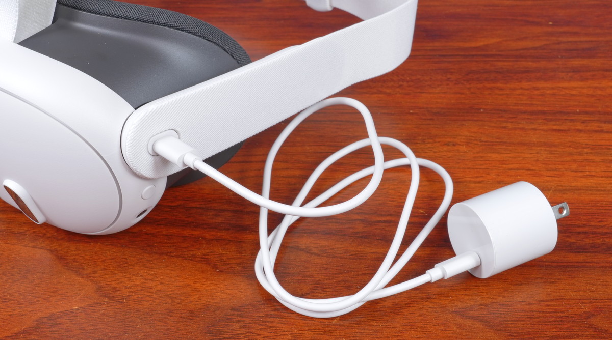 Meta Quest 3」にオススメの充電用ACアダプタは？ | 自作とゲームと