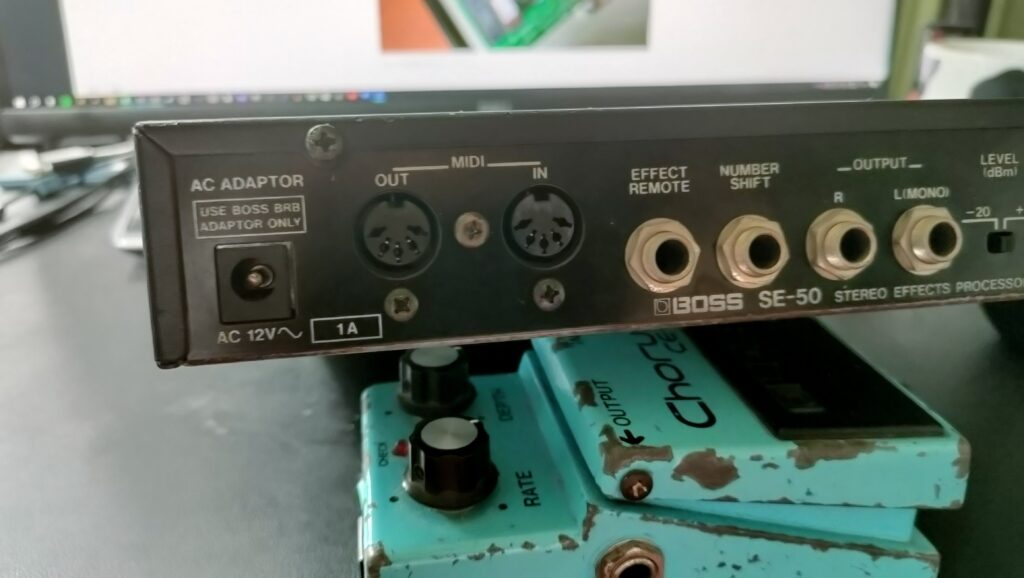 BOSS SE-50購入 ACアダプター製作&電池交換方法を解説 – カリカヌル
