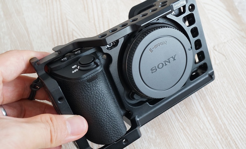 SONY α6500用にSMALLRIGの専用ケージを買ってみたよ！リグレビュー