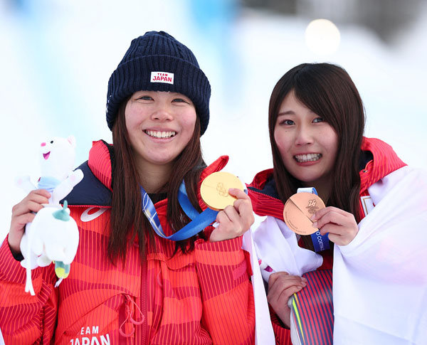 2ページ目)スノボ&スキーでメダル計15個の量産 膨れ上がる「報奨金」に