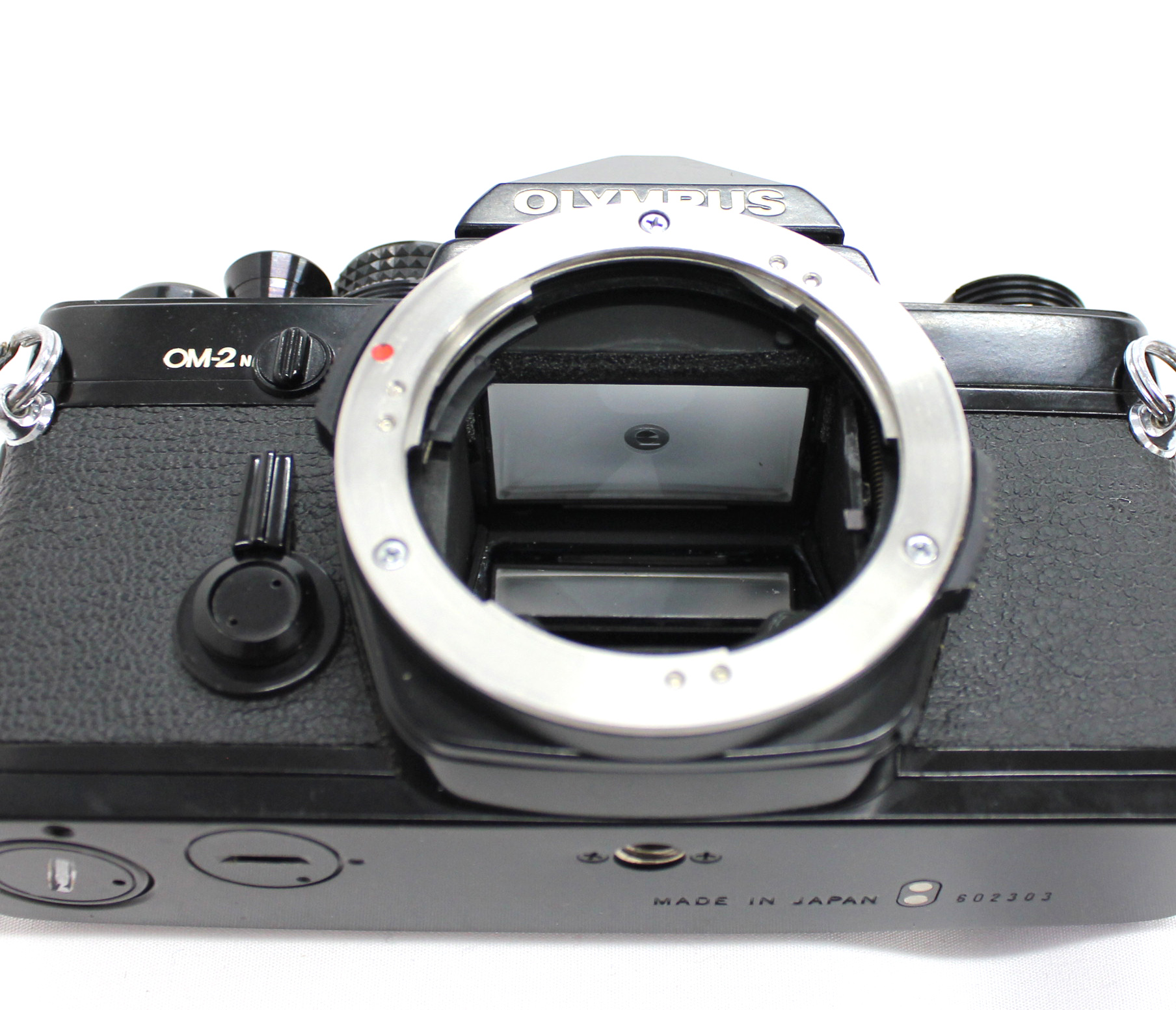 Olympus OM-2n Black with OM-System Zuiko MC AUTO-S 50mm F/1.4 Lens