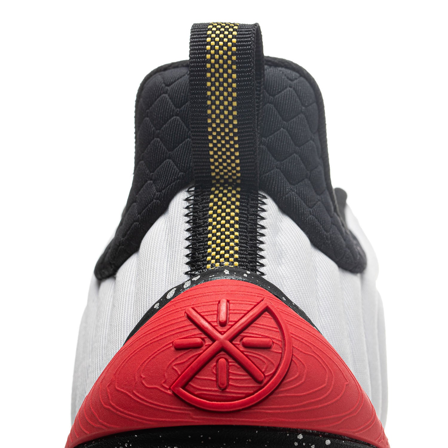 Wade Ice Blood 2 V2「探求」｜メンズバッシュ｜ローカットバッシュ