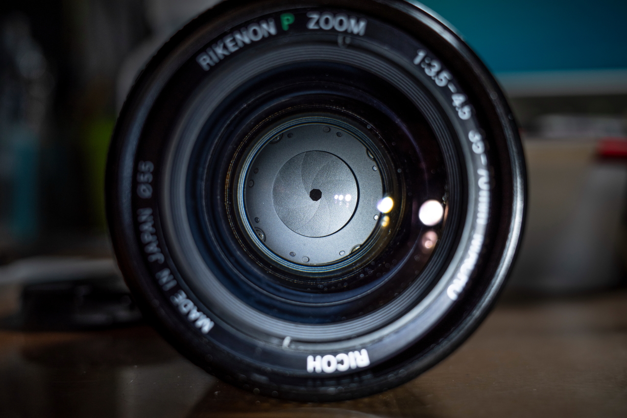 オールド・レンズ(RIKENON P ZOOM 35-70m.. - 数押しゃ撮れる - Bloguru