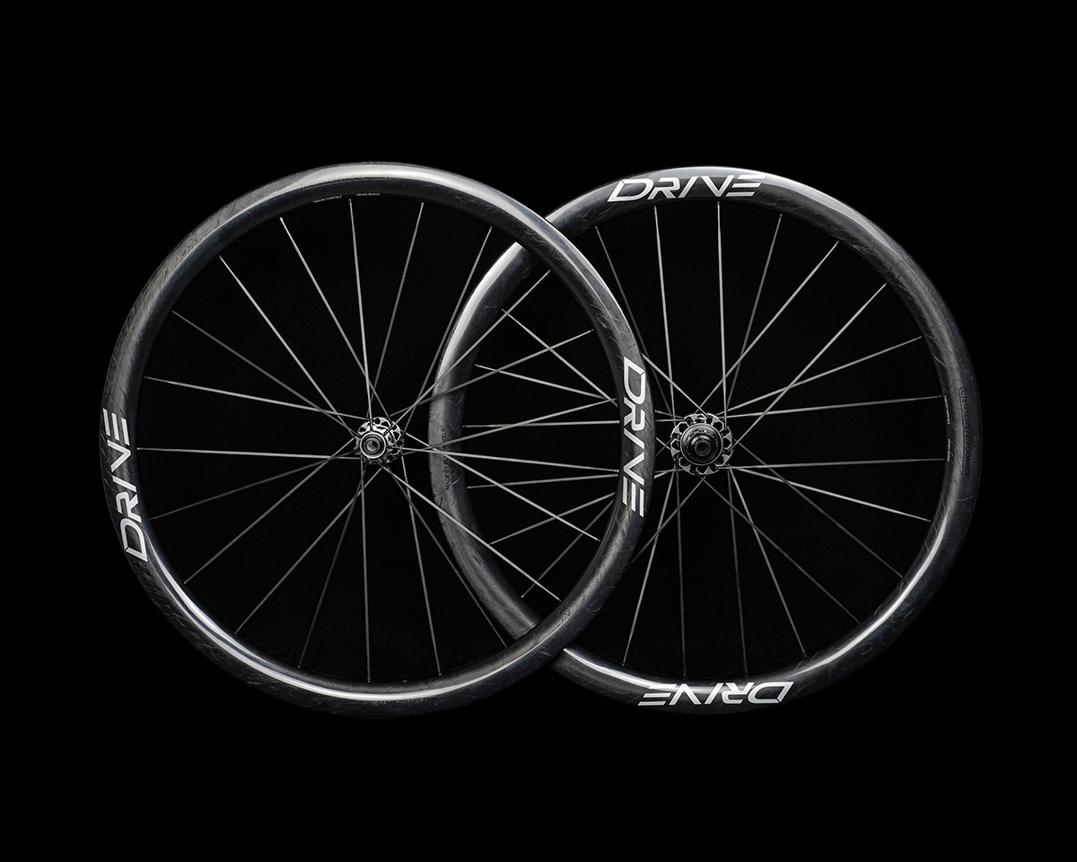 Drive 40Dディスクブレーキカーボンスポークホイールセット セラミック