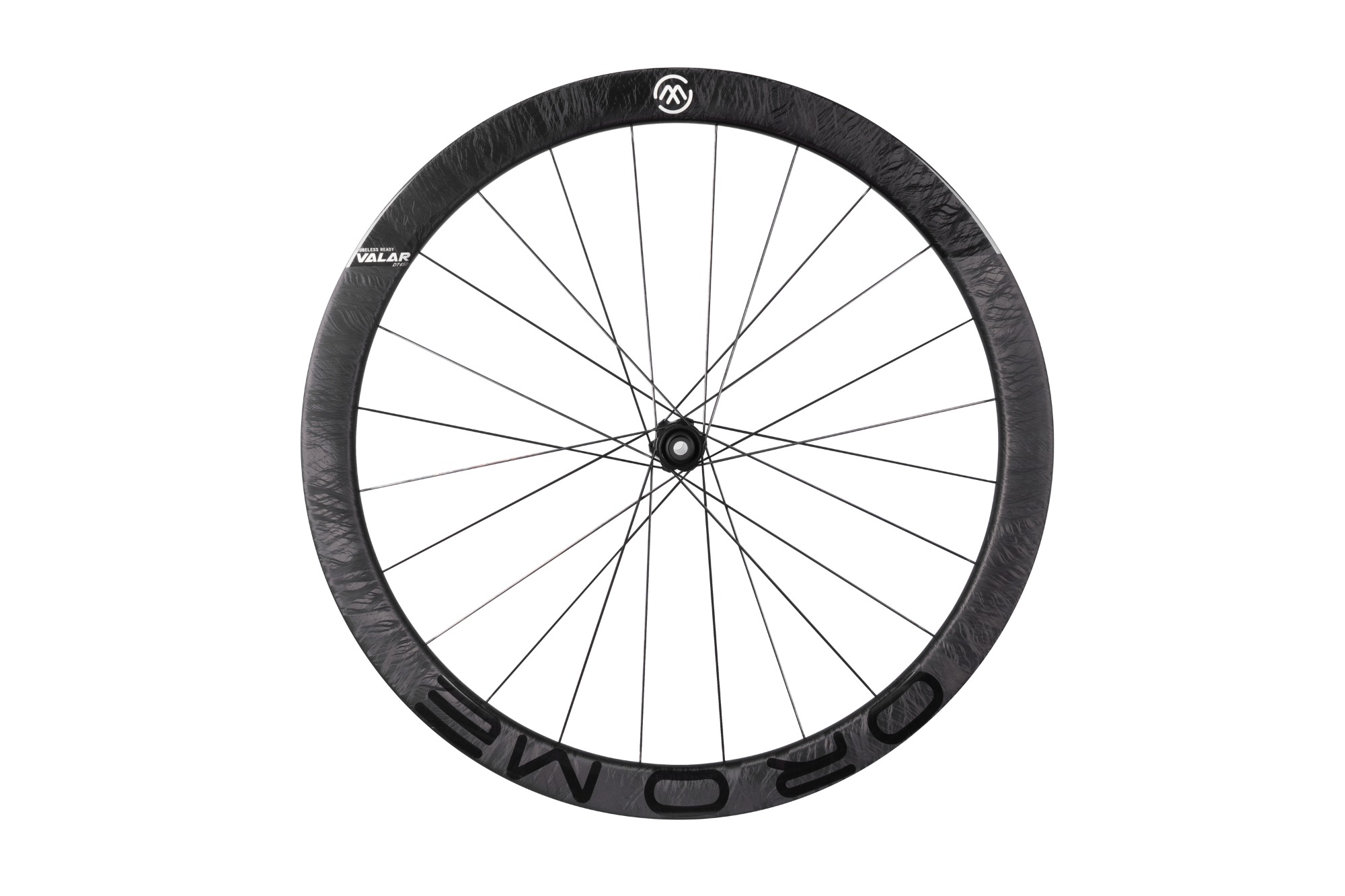 High-performance carbon road bike wheels with smooth rolling feel