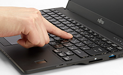 富士通 ノートパソコン（PC） LIFEBOOK U939/B 製品詳細 - FMWORLD