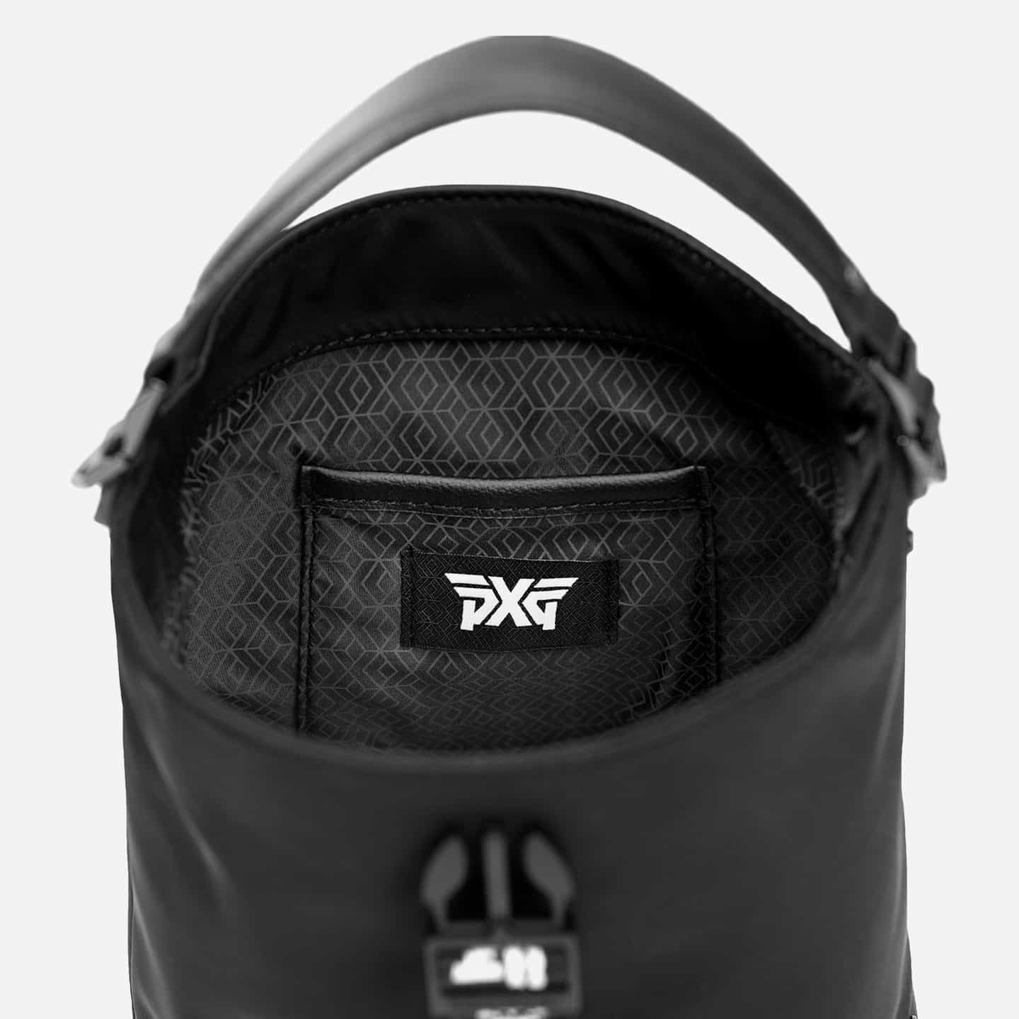Lightweight Crossbody Bag | PXG Japan