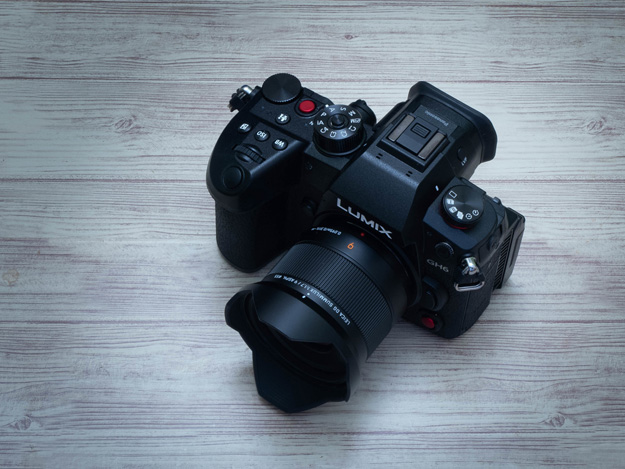 待望の超広角単焦点レンズ「LEICA DG SUMMILUX 9mm/F1.7 ASPH.」を試す