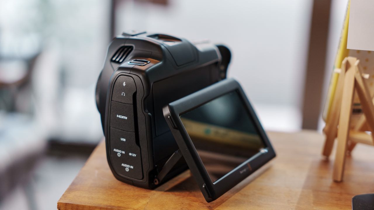 BMCC6Kの魅力 快適なワンマン撮影のための｢Blackmagic Cinema Camera
