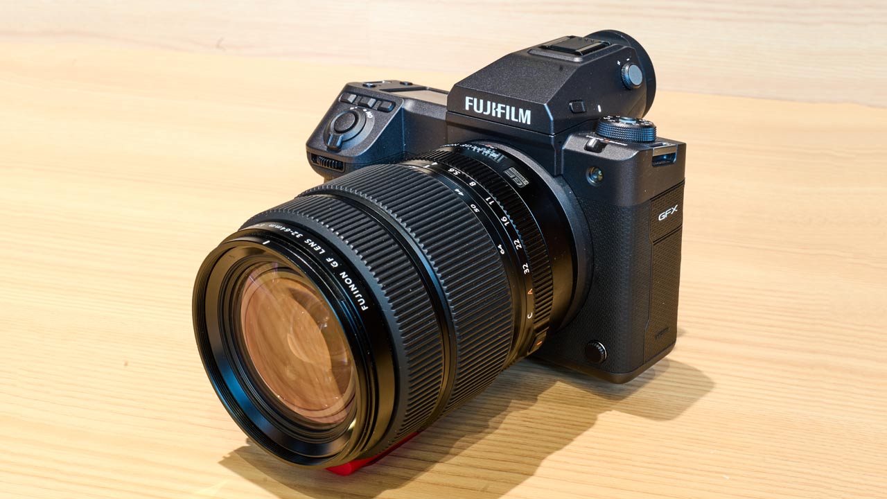 Vol.01 中判動画の新時代幕開け。大型センサー搭載とシネマレンズに