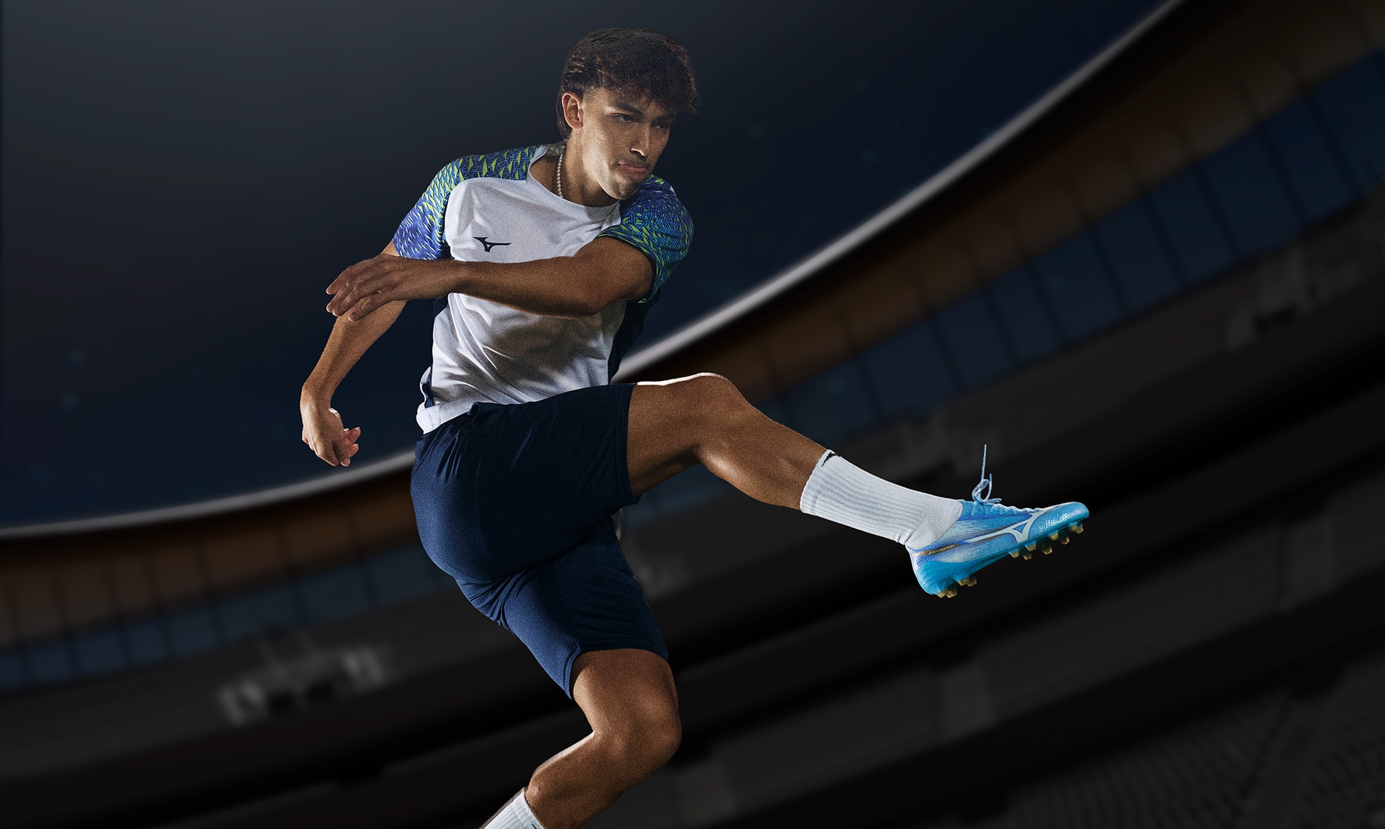 ミズノアルファ 3 特設サイト - MIZUNO α - ｜サッカー/フットボール