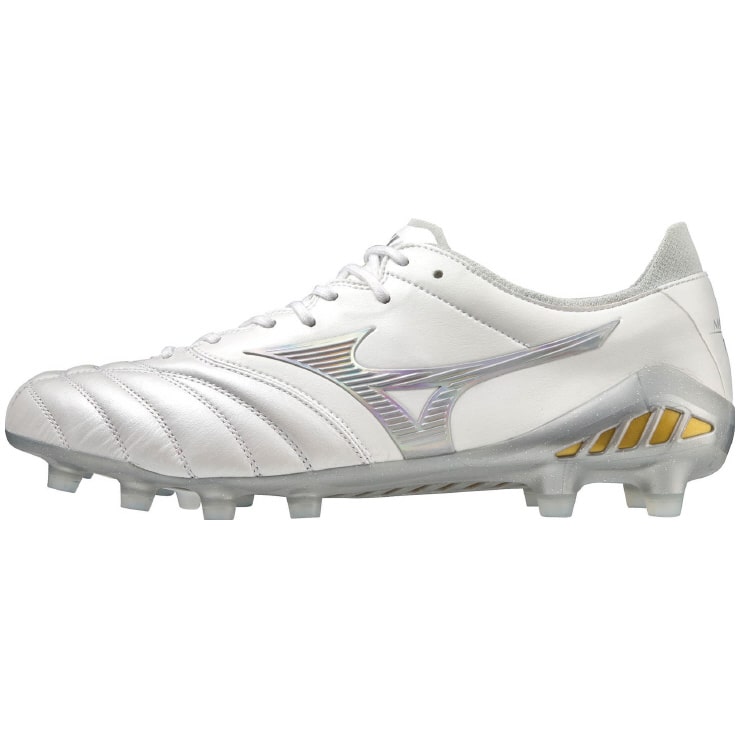 ピッチの上で光り輝け。Shining Color（シャイニングカラー）Debut