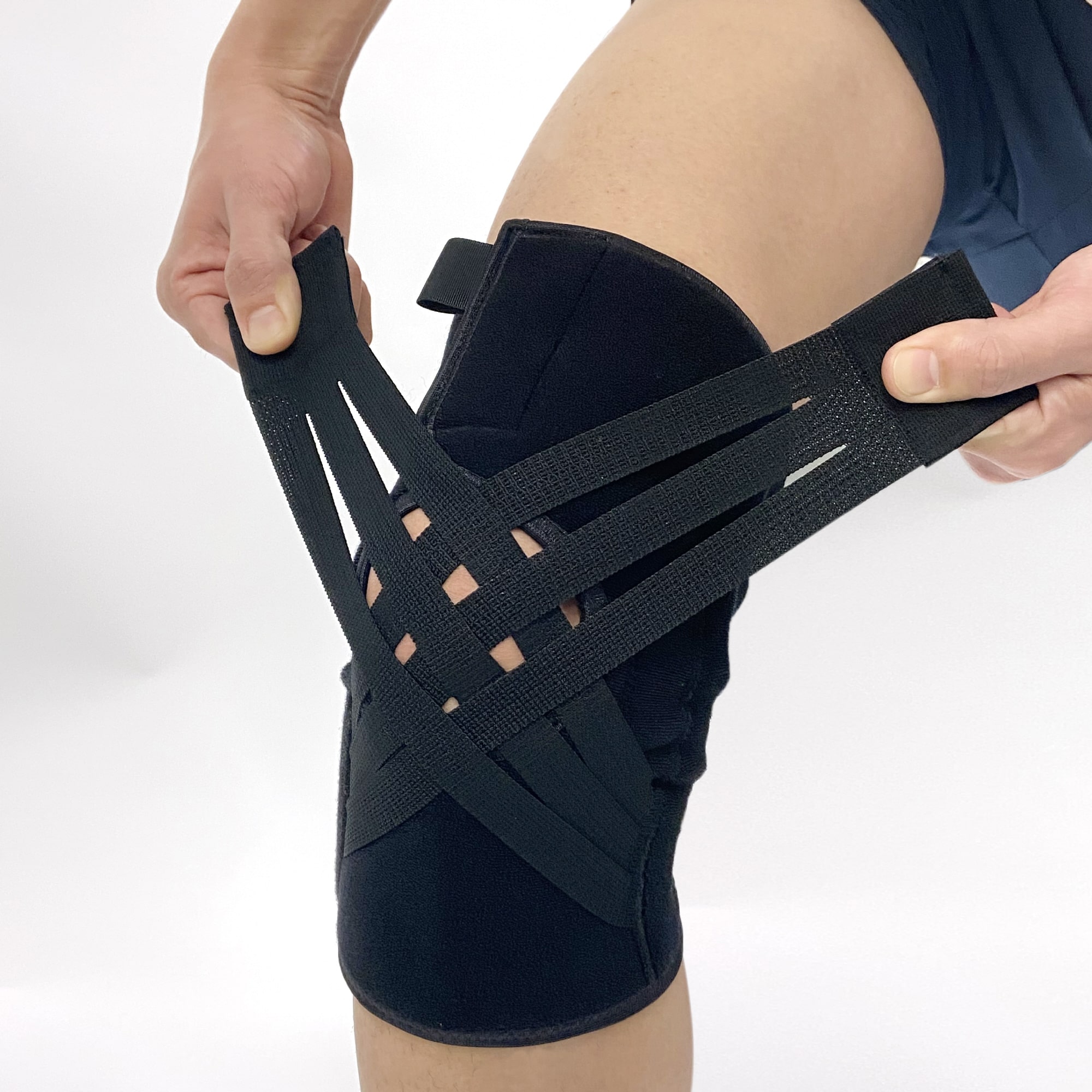 ぐっと締めて抑える膝サポーター|C2JS0084|サポーター|健康・日常生活