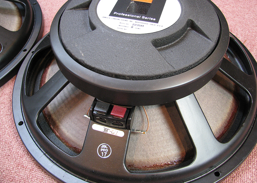 JBL 2235H ウーファー エッジ交換済み - 中古オーディオの販売や買取