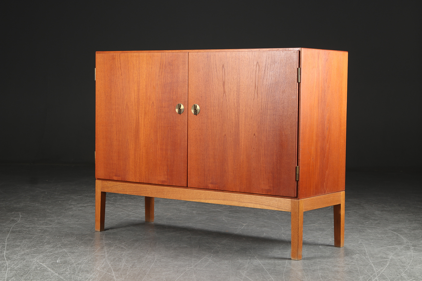 サイドボード.model 232 | KAMADA