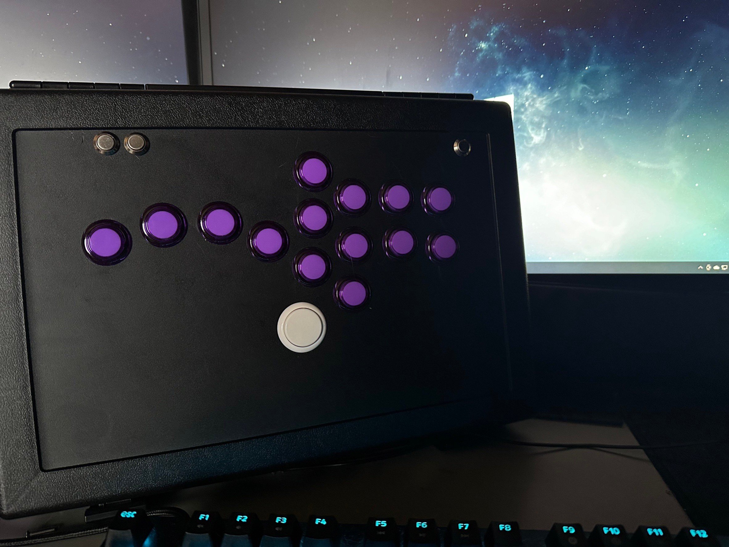 格ゲー】自作レバーレスは簡単に作れる！制作手順やホームセンターで