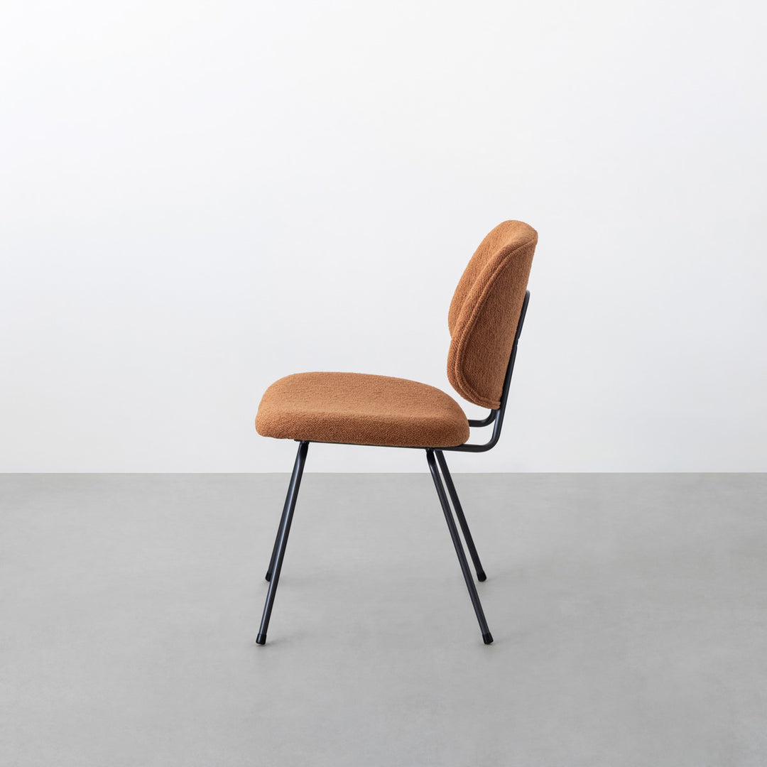 Stylish × Fit モダンデザイン ダイニングチェア 2脚セット – KANADEMONO