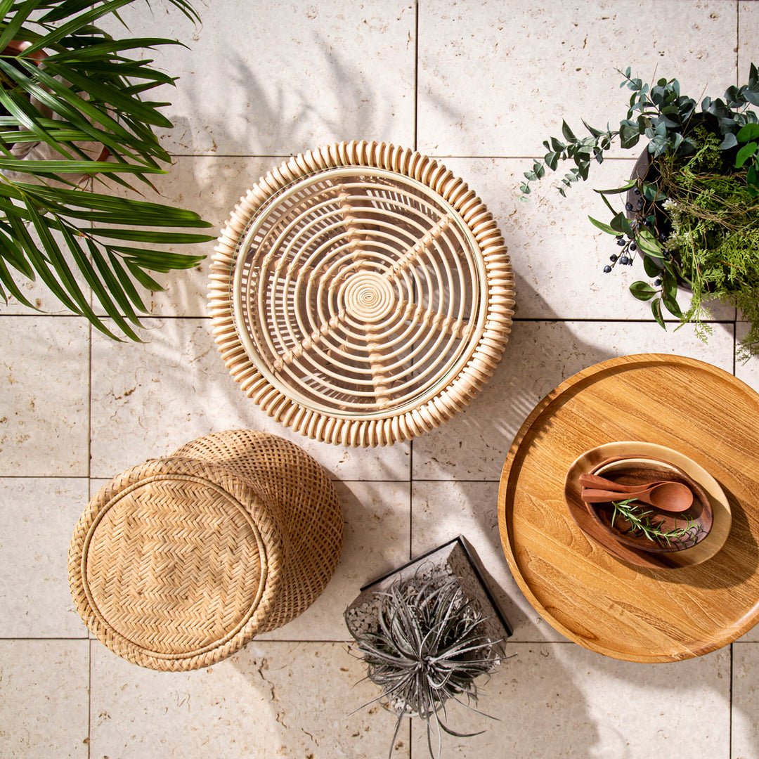 Eco × Natural 丸みの美しい ラタンスツール – KANADEMONO