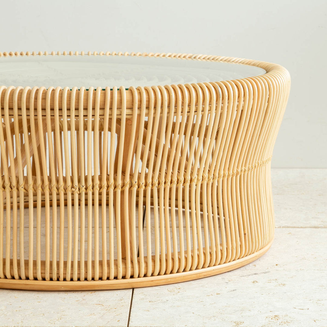 Natural × Glass 透明感のある ラタンローテーブル – KANADEMONO