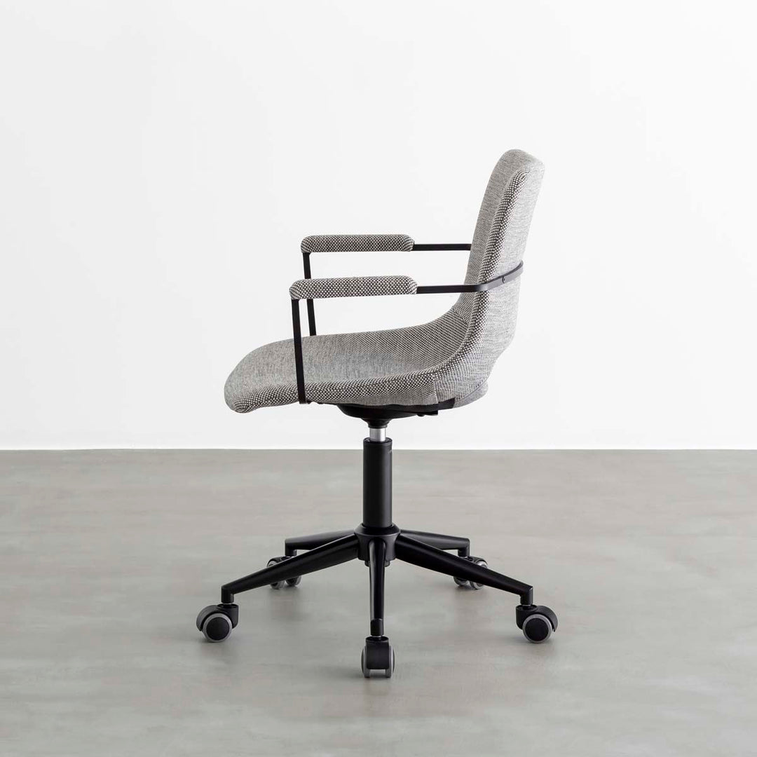 Artistic - Simple ファブリック デスクチェア グレー – KANADEMONO