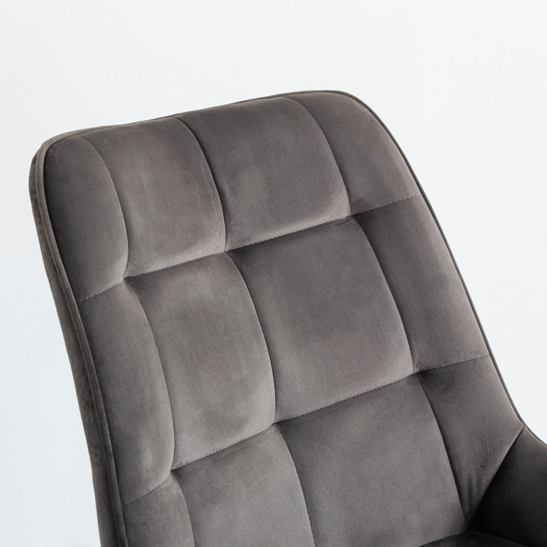 Elegant Velvet Box Stitch Chair – KANADEMONO