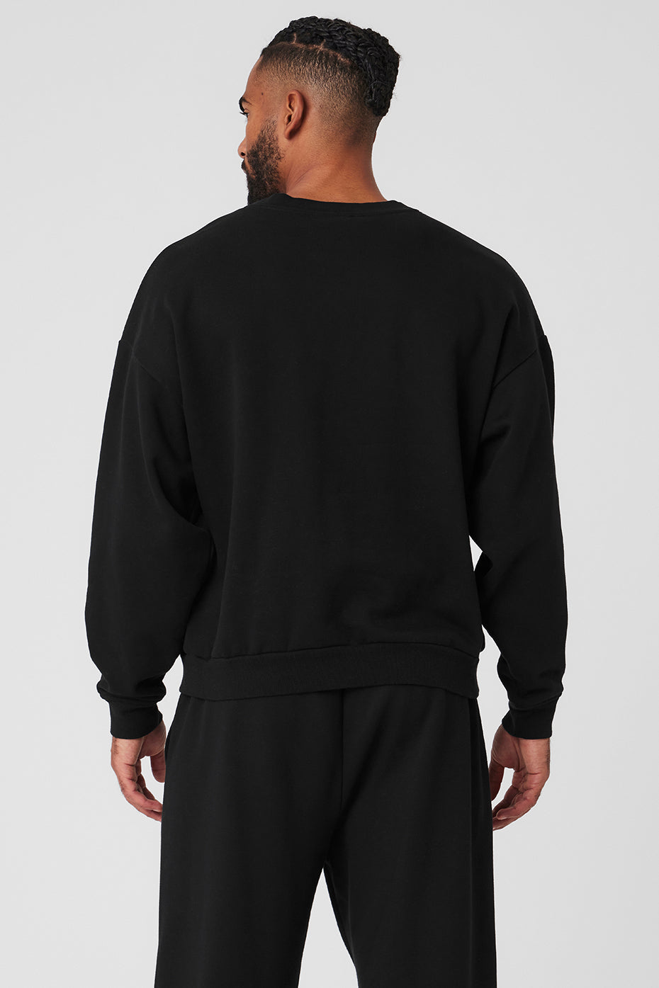 Alo Yoga Men's Accolade Crew Neck Pullover - Black – Kanadadan Kapına