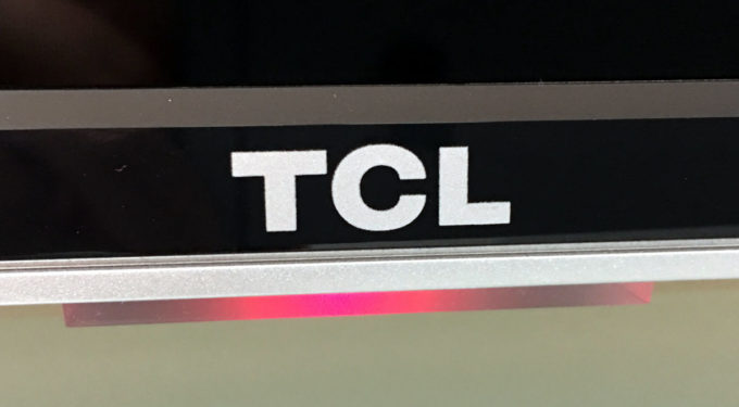 TCL_40D300F_14-680x375.jpg