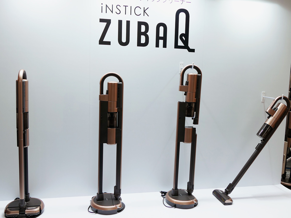 三菱、充電スタンドからの取り外し方向でスティックとハンディを