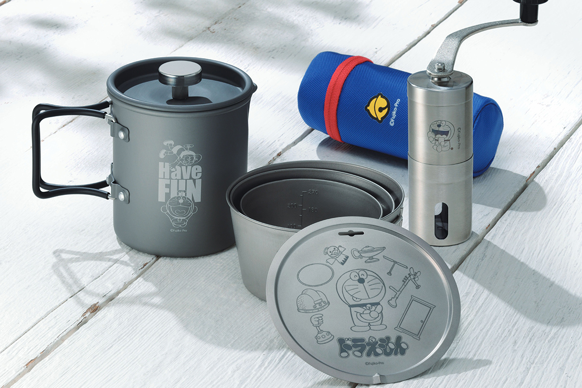 ドラえもんのかわいいアウトドアグッズ。シェラカップなど - 家電 Watch