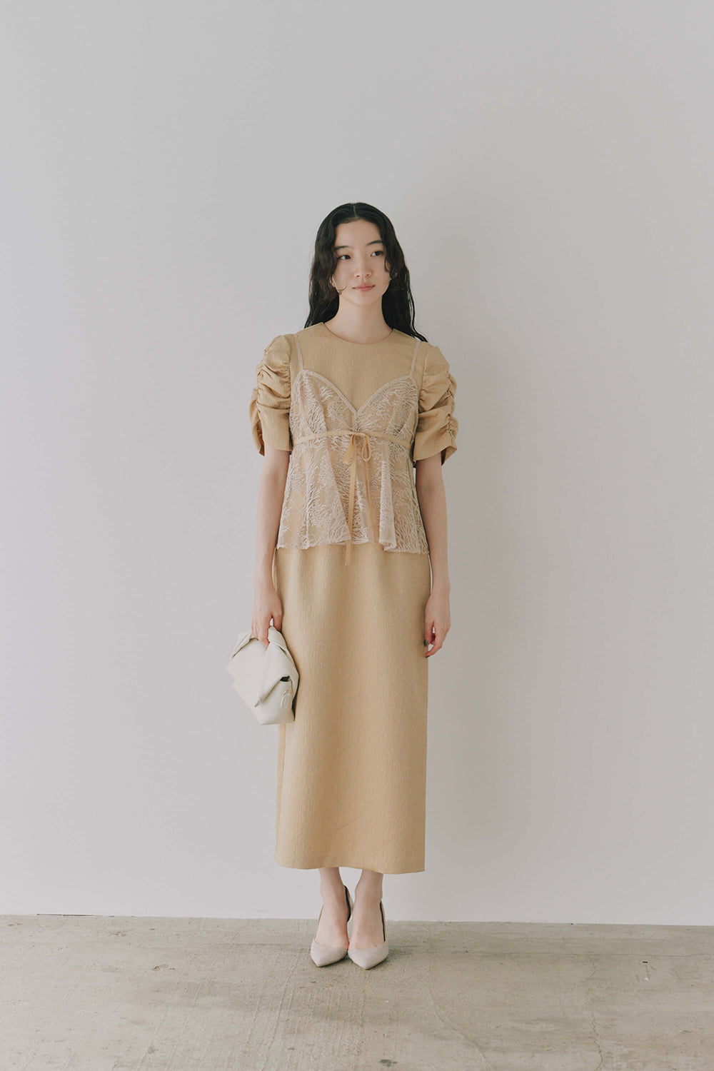 kaene公式オンラインストア スパンコールレースビスチェギャザー