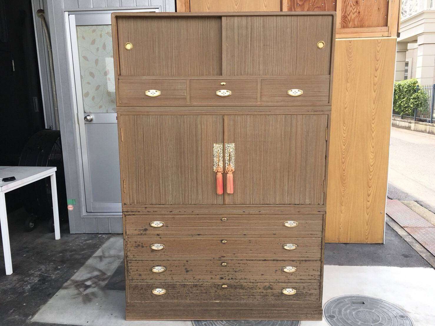 タンスのカビ！家具に発生するカビの原因を解決！