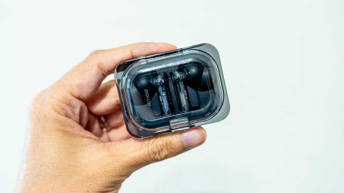 Nothing Ear (a) レビュー｜ デザイン重視かと思いきや意外と本格派