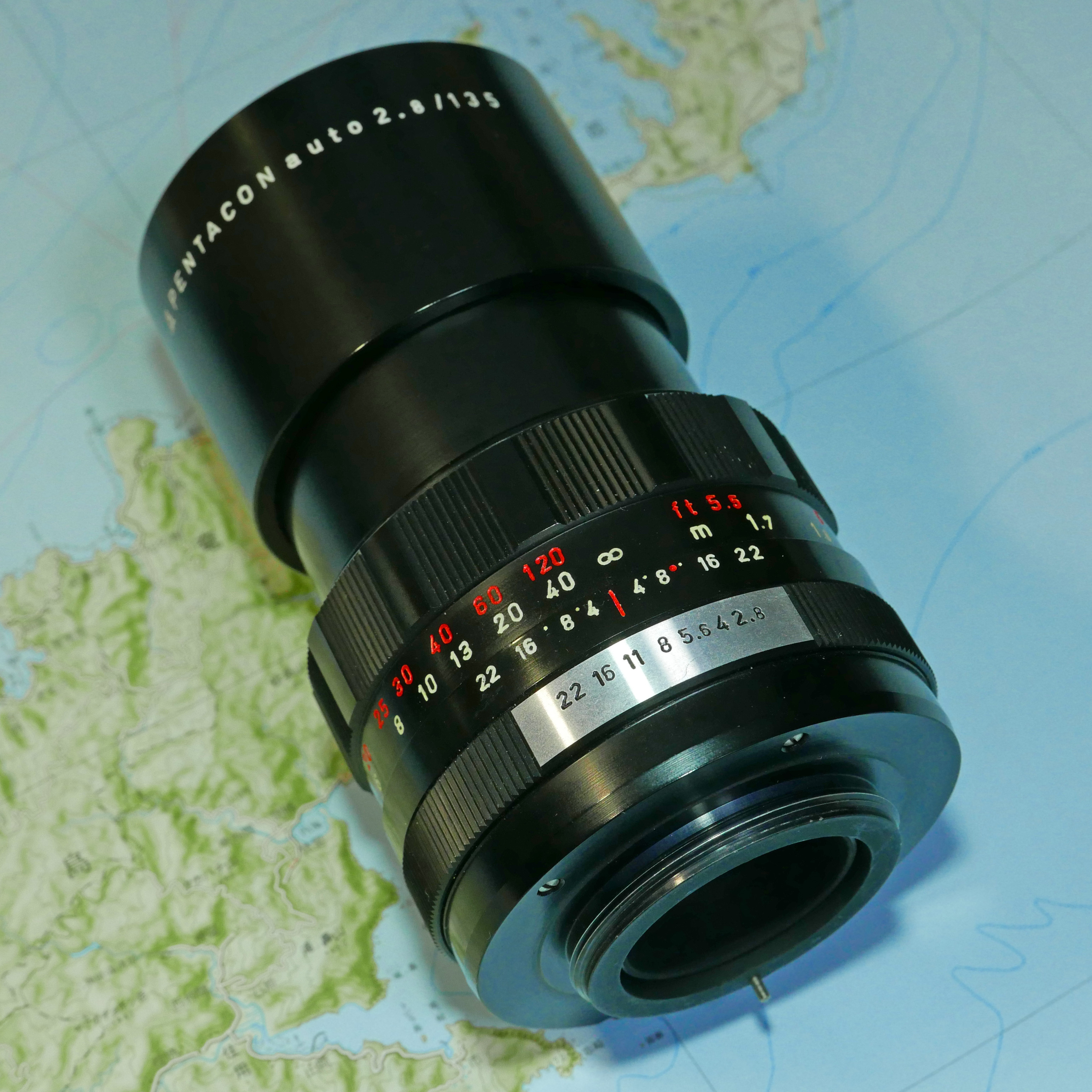 東ドイツレンズ『PENTACON auto 2.8/135』はM42マウント、ペンタックス