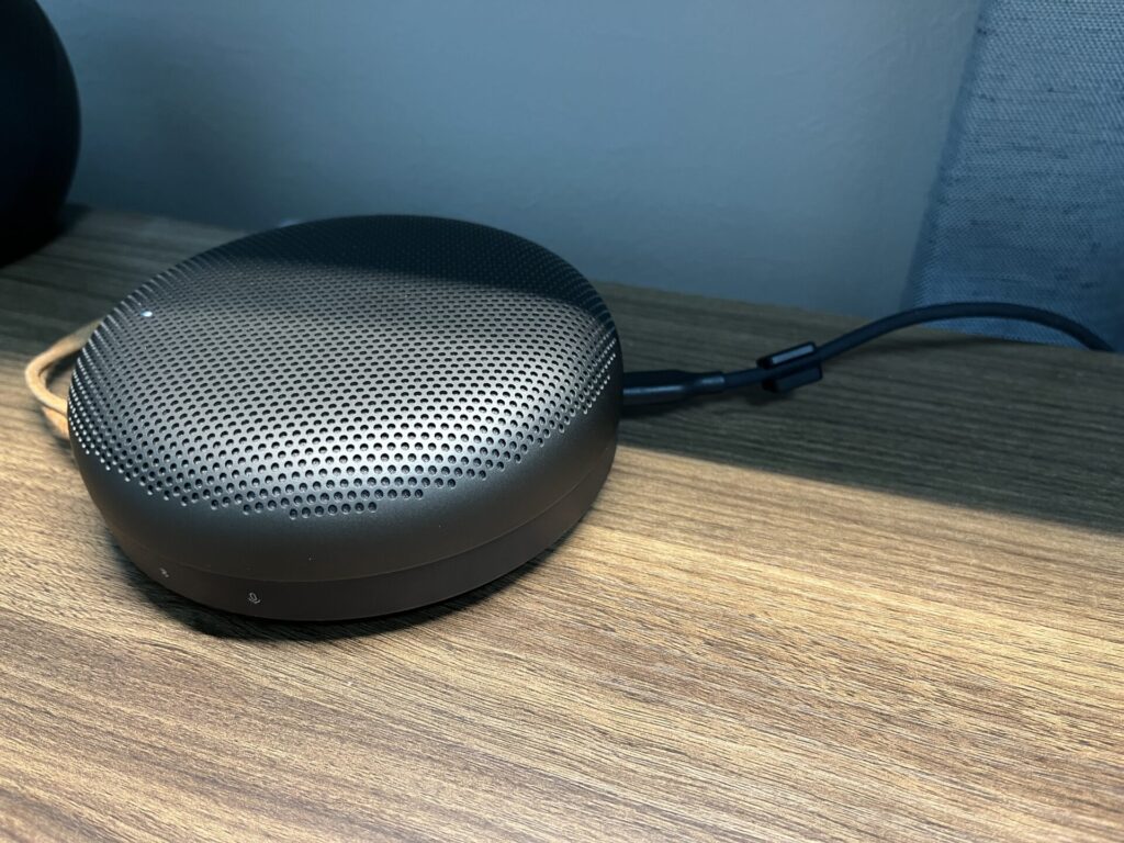 こいつを選んだ自分を誇りたい】B&Oのスピーカー BEOSOUND A1 2ND GEN