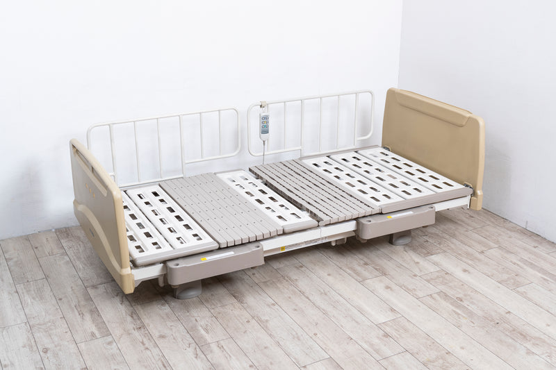 中古】パラマウントベッド アウラ21 3モーター – 介護ベッド.shop