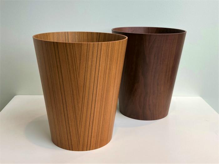 半世紀以上愛される「サイトーウッド」のゴミ箱 – カリモク60