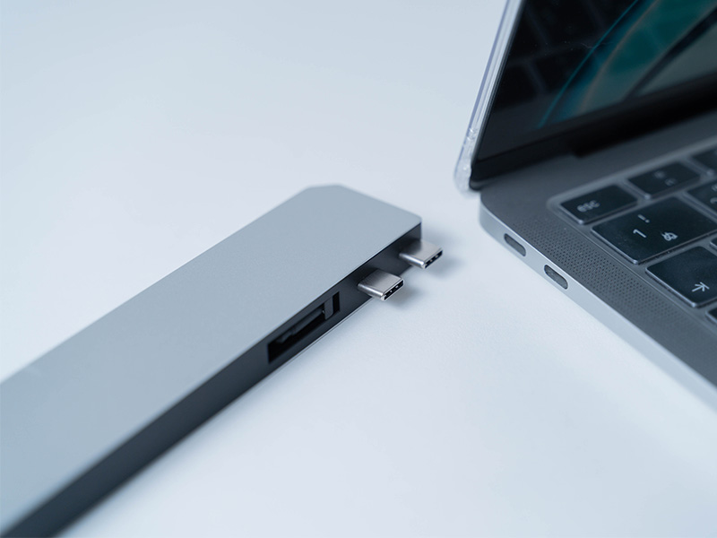 Satechi USB-C Proハブ Max 8in2 レビュー | MacBookにオススメの一