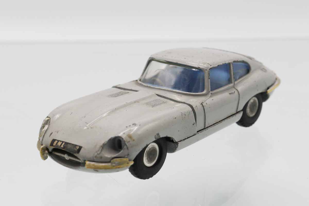 ミニカーショップ ケンボックス SPOT-ON☆217☆JAGUARXK'E' (グレー