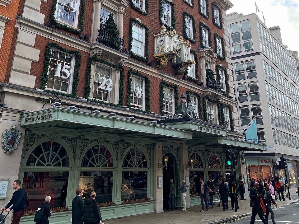 徹底解説】人気のフォートナム&メイソン 本店の楽しみ方 | 【公式